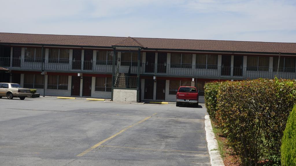 Budget Inn Malvern Buitenkant foto